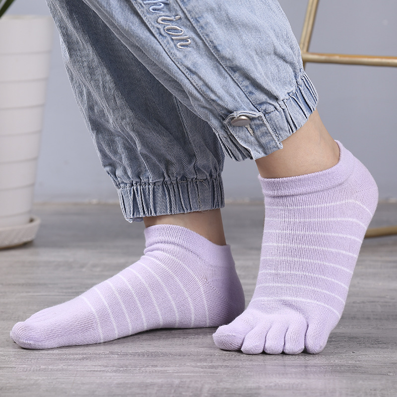 1/5 Paar gestreifte Fünf-Zehen – Ankle Sock Low Cut Bewertung und Preis